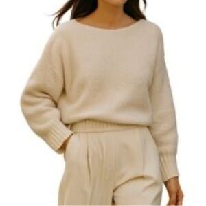 RUBY MOON Cream Fuzzy Knit Sweater Oversized Balloon Sleeve Size Medium